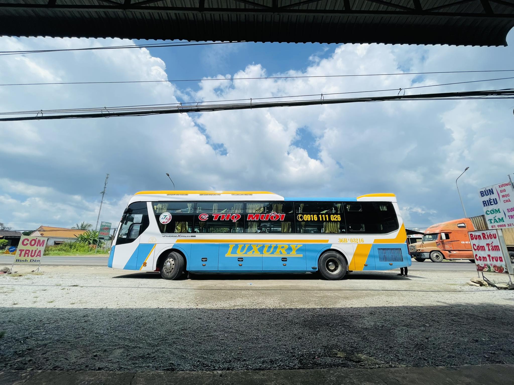 Nhà xe Thọ Mười